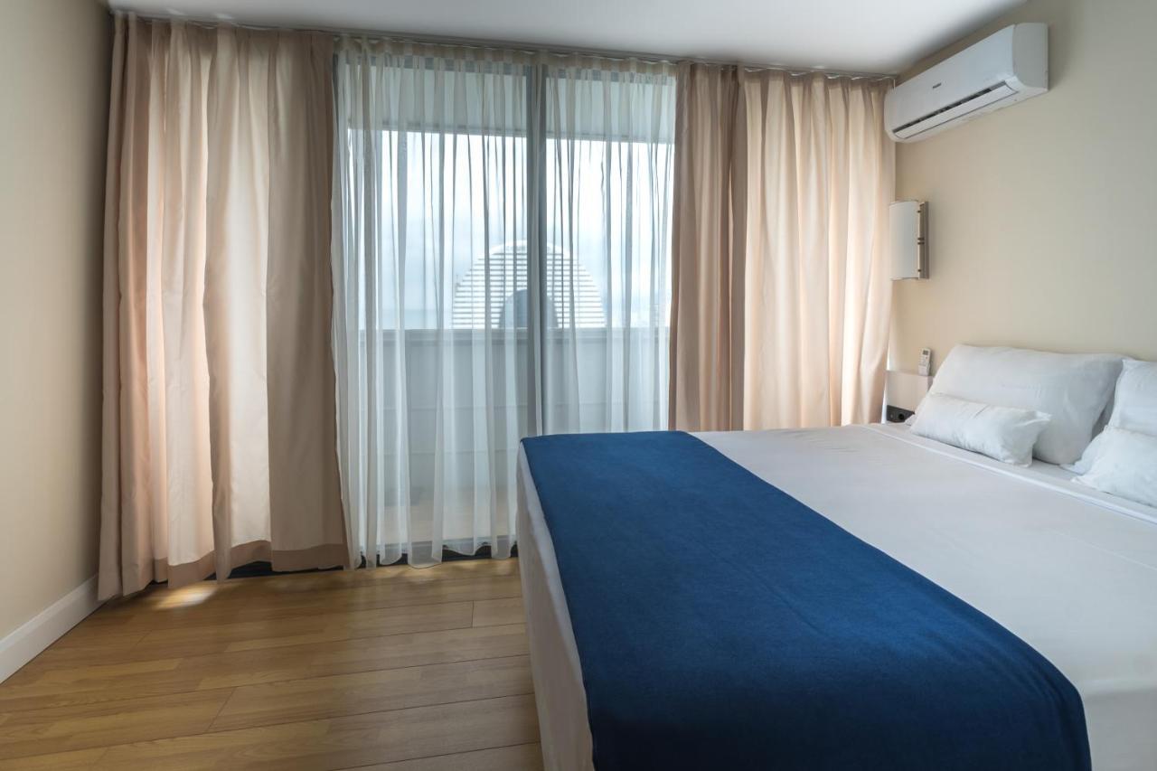 Center Batumi Orbi City Downtown 외부 사진